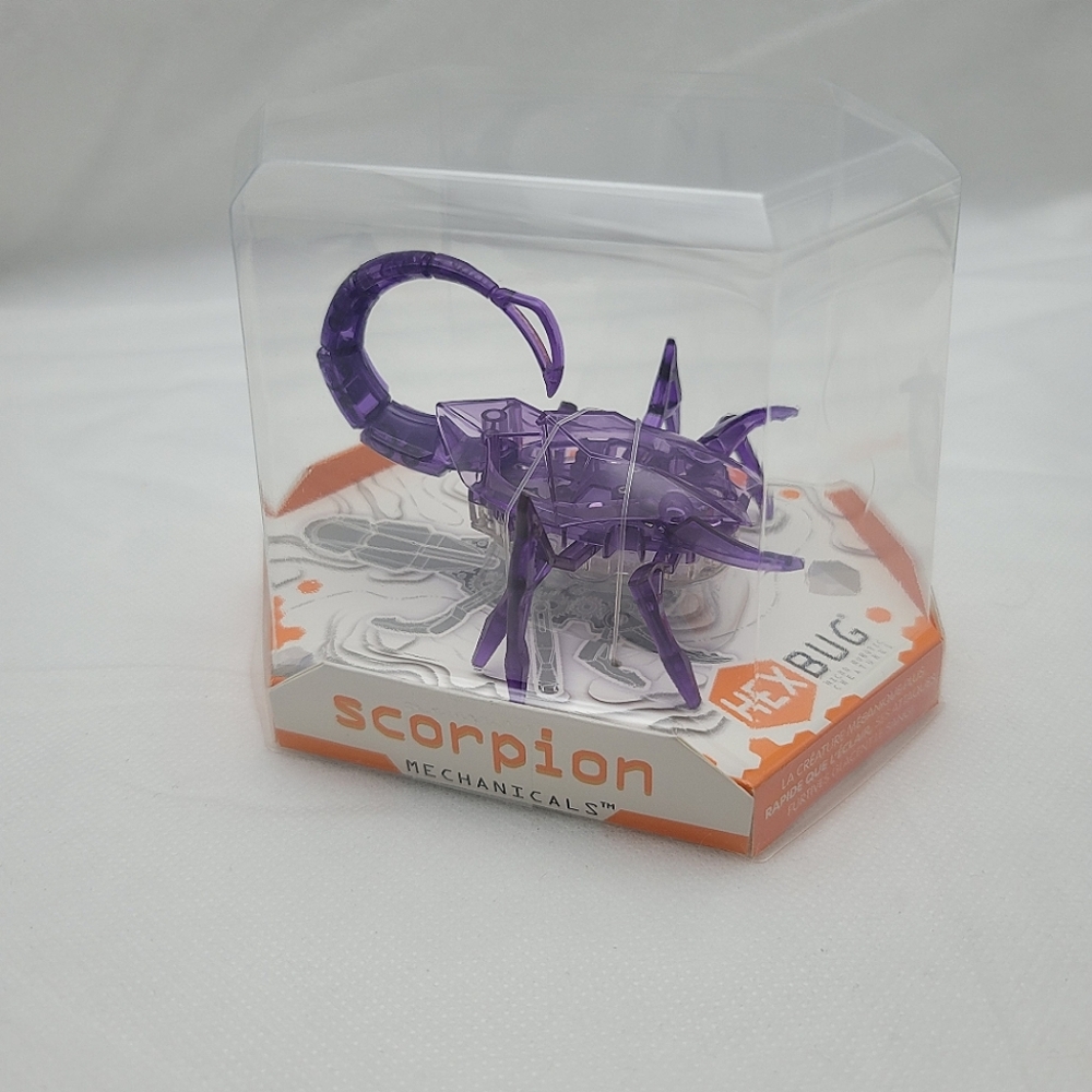Hexbug Micro Robotic Creatures Mechanicals Scorpion (Purple)